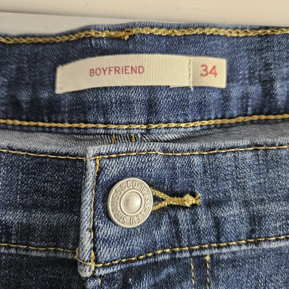Levi's Boyfriend Women's Blue Denim Jeans